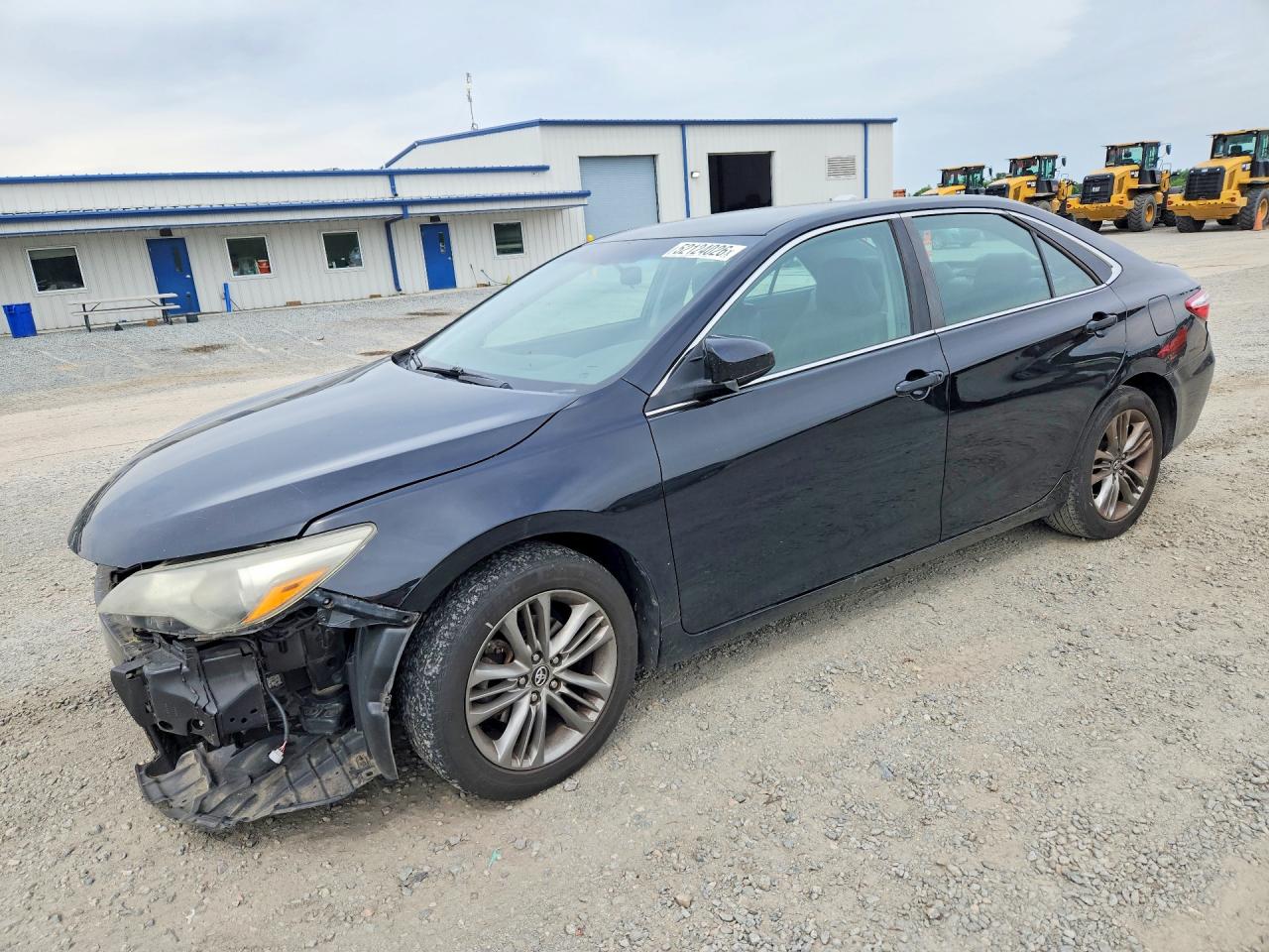 2017 TOYOTA CAMRY