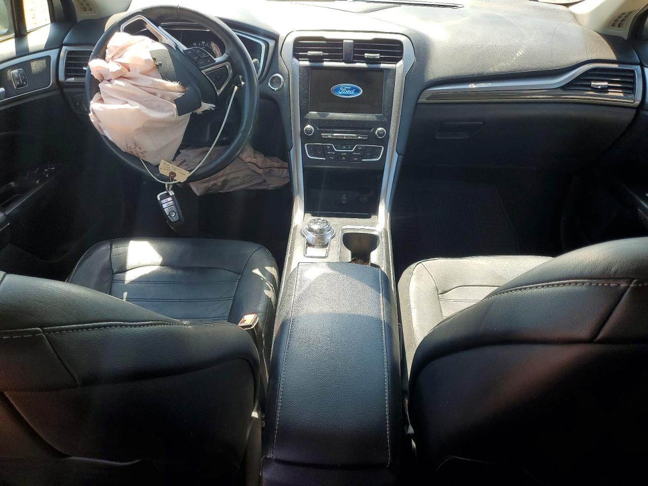 2017 FORD FUSION SE photo 15