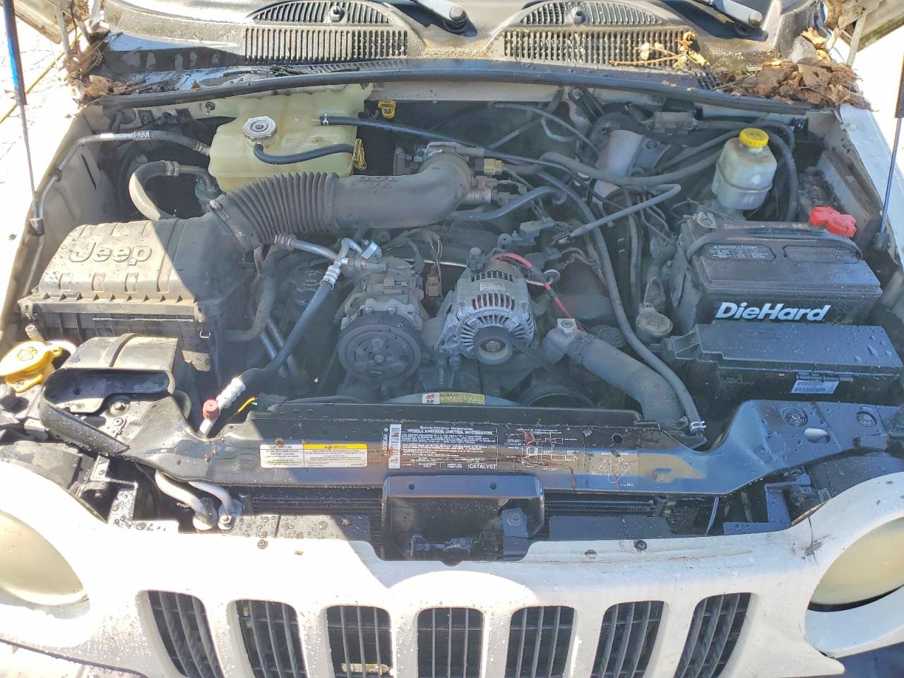 2004 JEEP LIBERTY SPORT photo 34