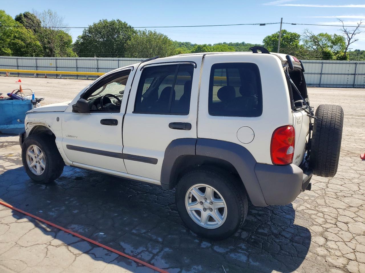 2004 JEEP LIBERTY SPORT photo 4