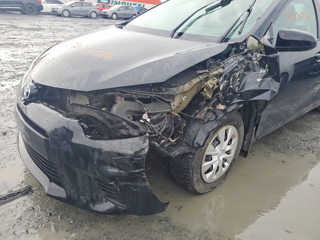 2016 TOYOTA COROLLA L photo 34