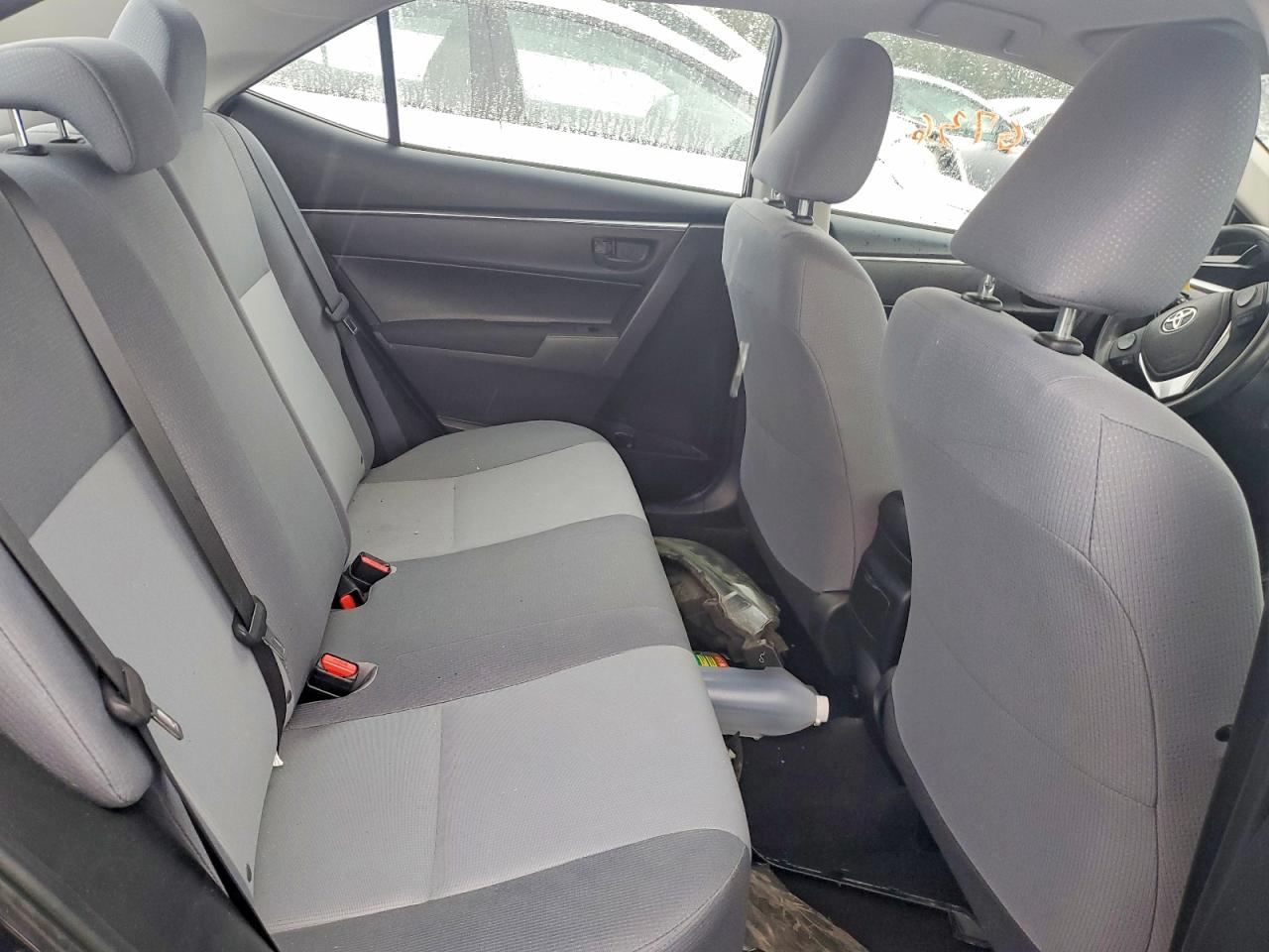 2016 TOYOTA COROLLA L photo 28