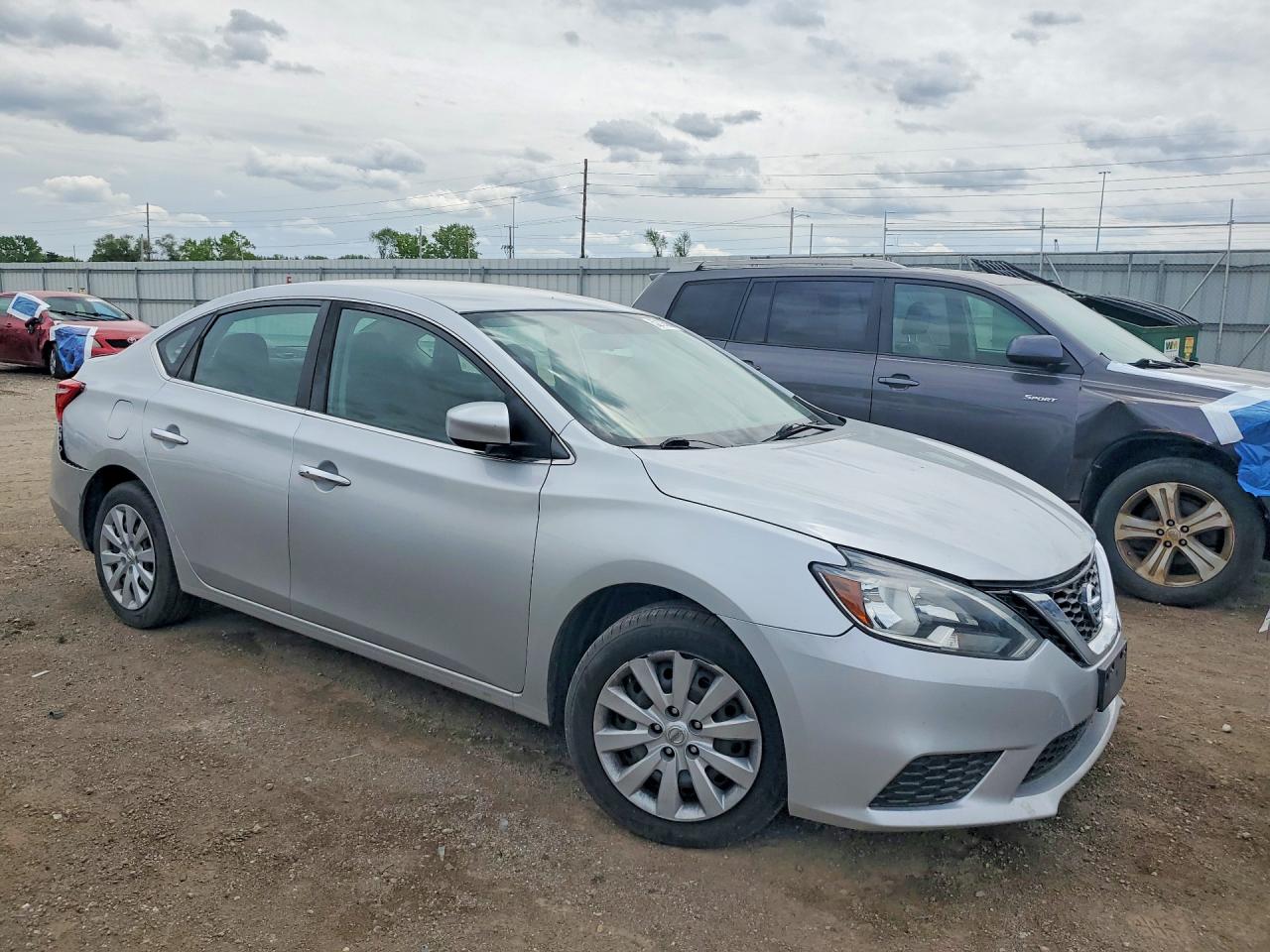 2017 NISSAN SENTRA SV photo 4