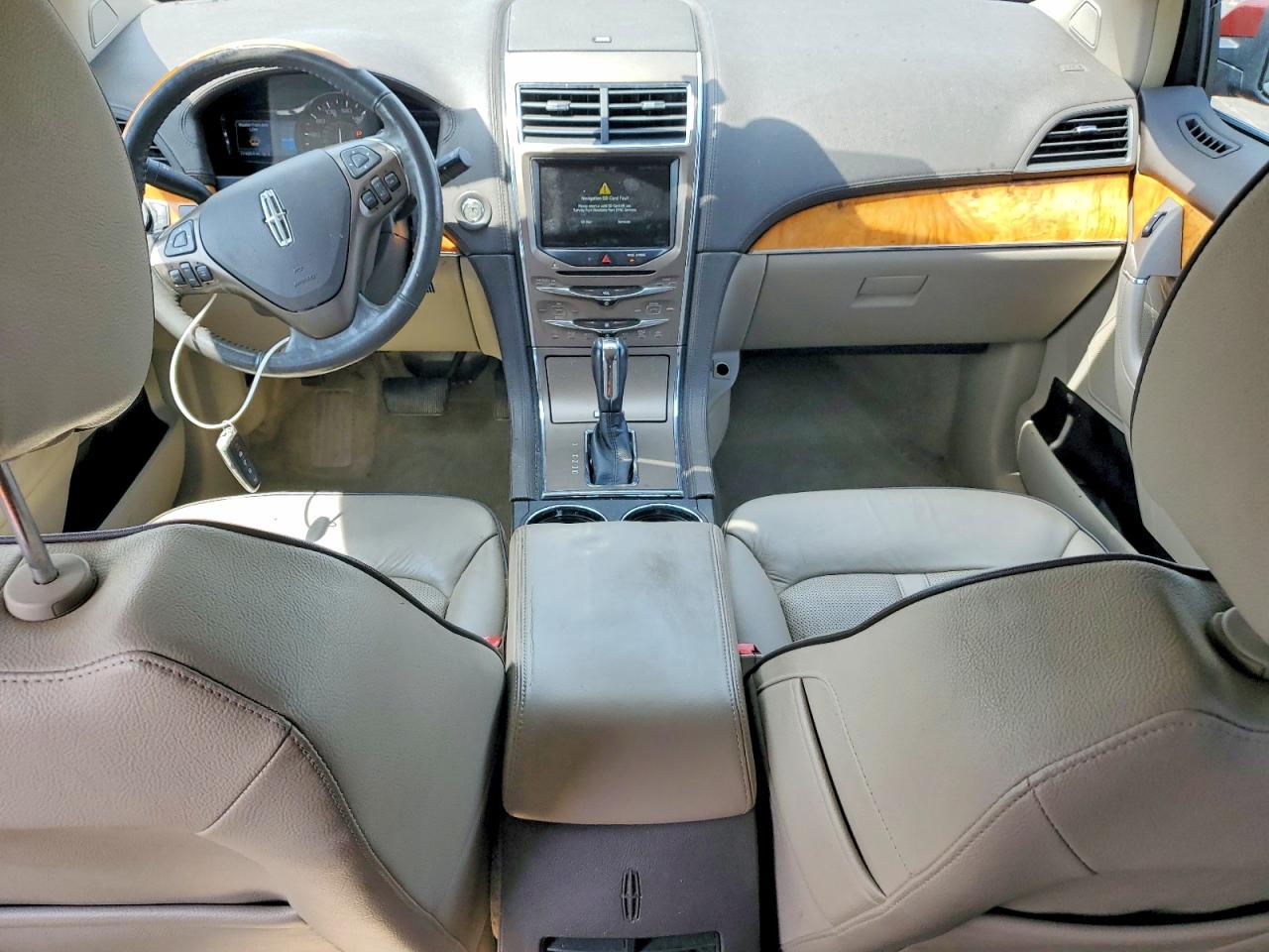 2015 LINCOLN TOWNHOUSE MKX photo 8