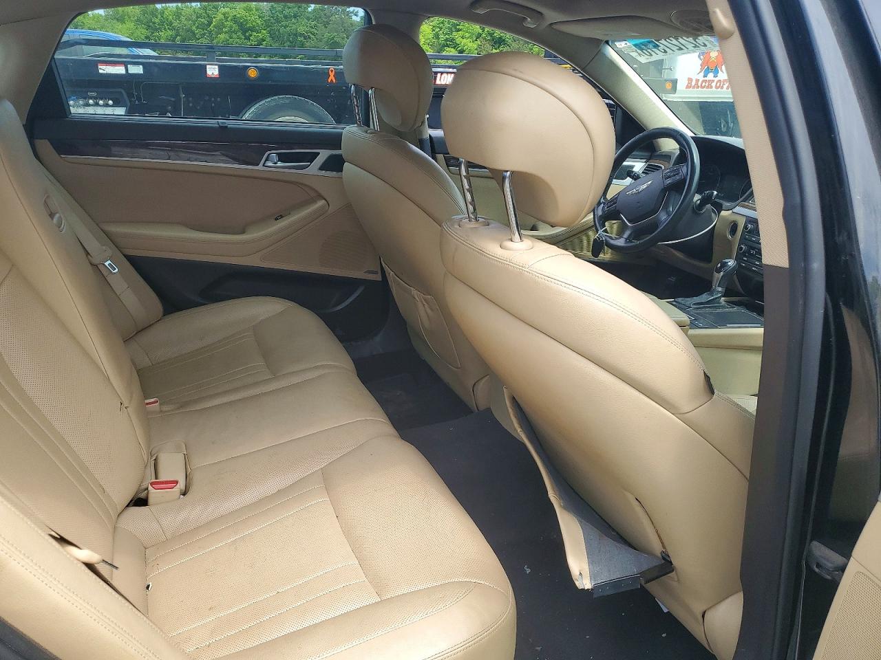 2015 HYUNDAI GENESIS 3.8L photo 28