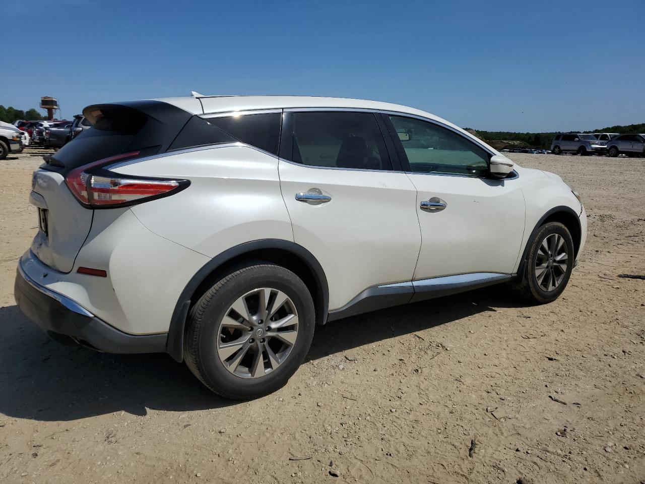 2015 NISSAN MURANO S photo 3