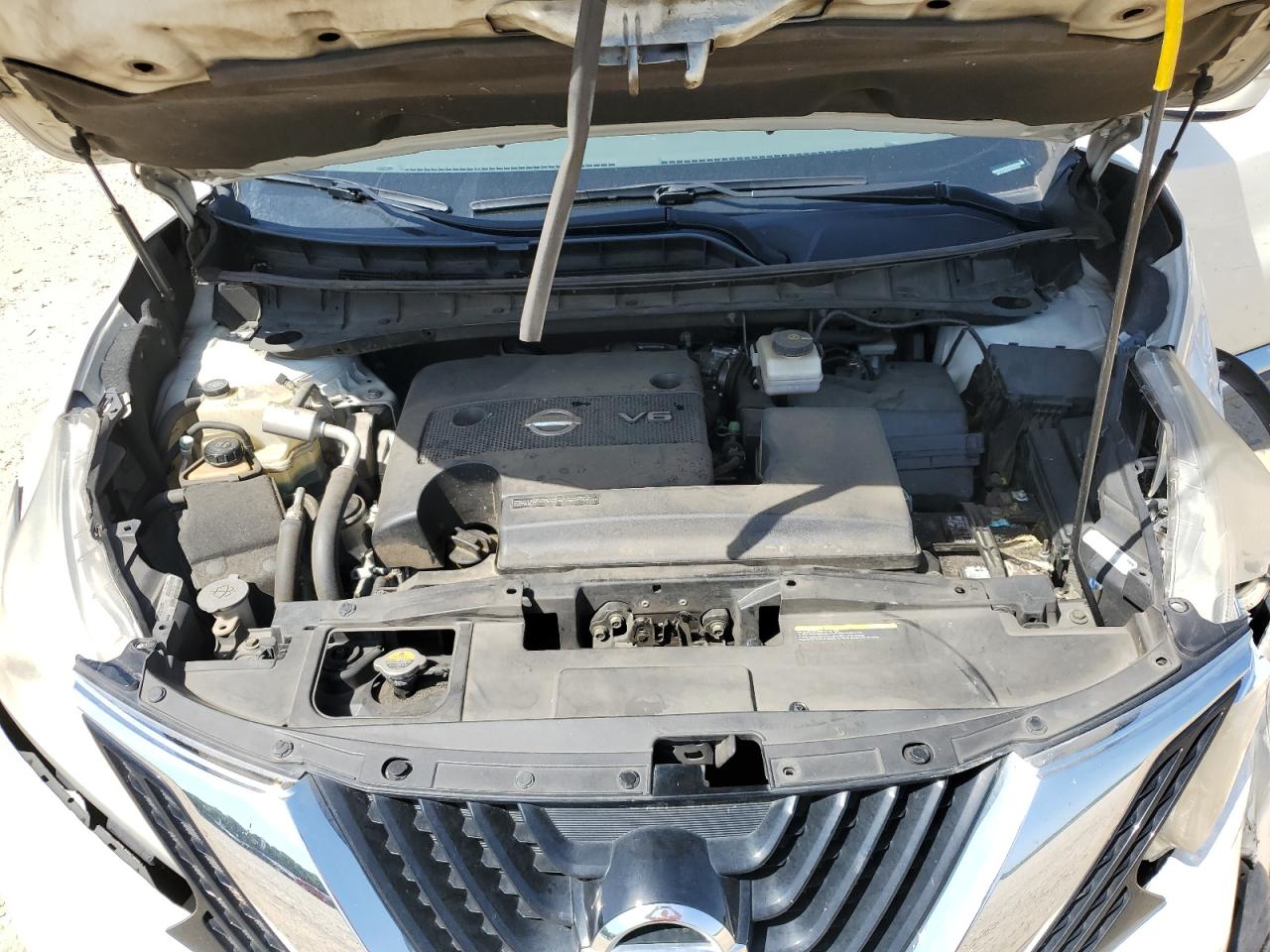 2015 NISSAN MURANO S photo 12