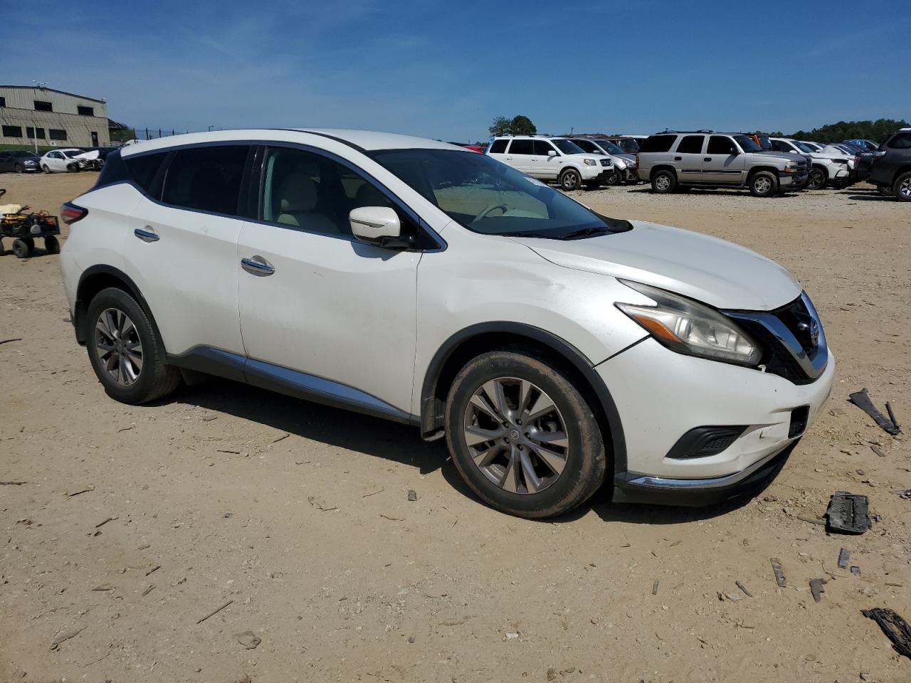 2015 NISSAN MURANO S photo 4