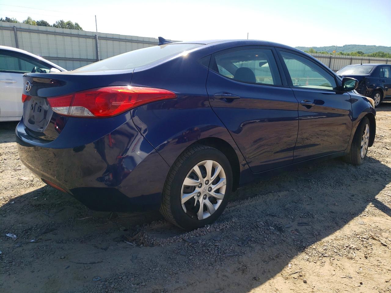 2012 HYUNDAI ELANTRA GLS photo 3