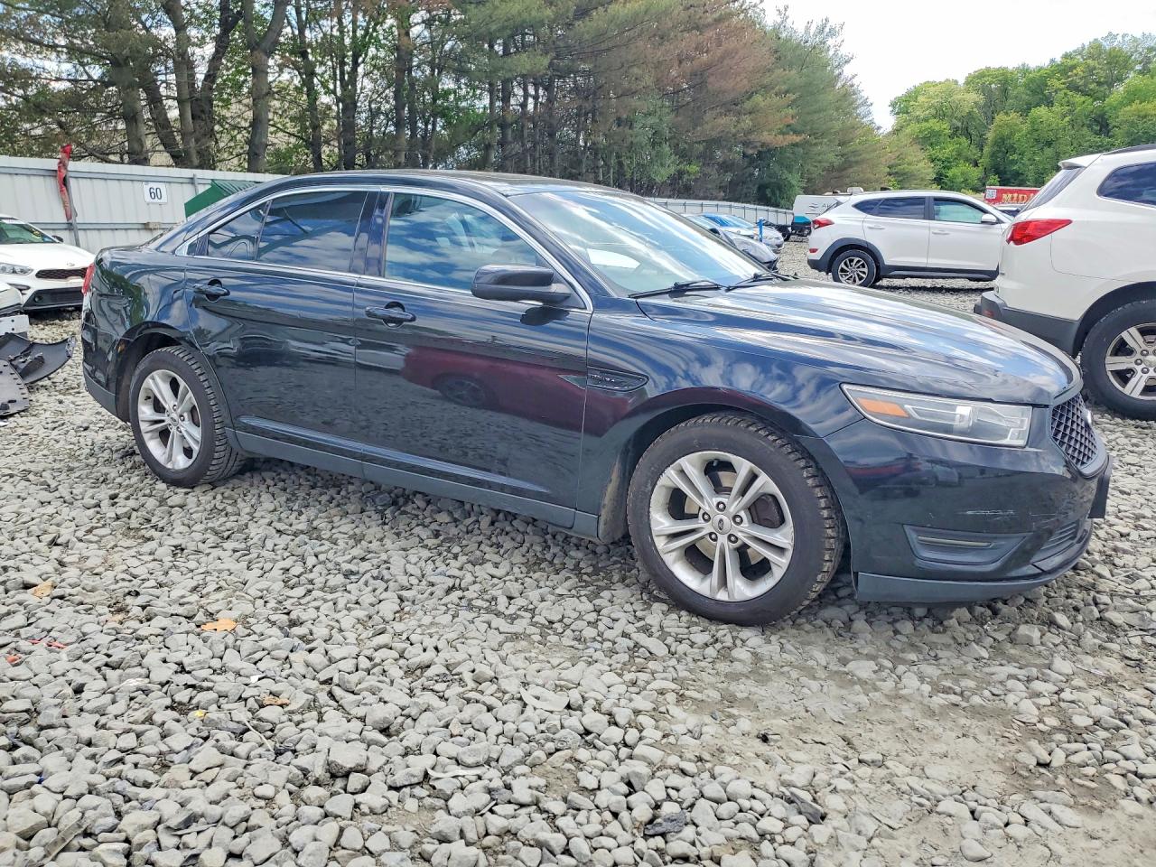 2014 FORD TAURUS SEL photo 7