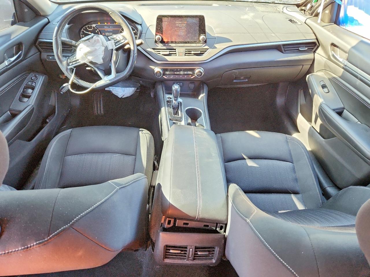 2019 NISSAN ALTIMA SV photo 15
