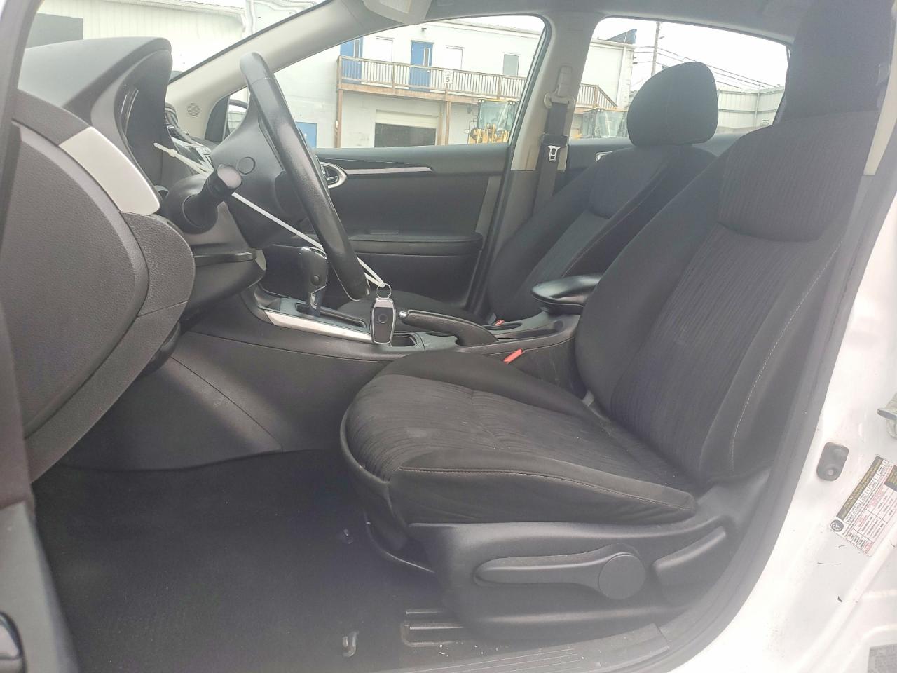 2019 NISSAN SENTRA SV photo 19