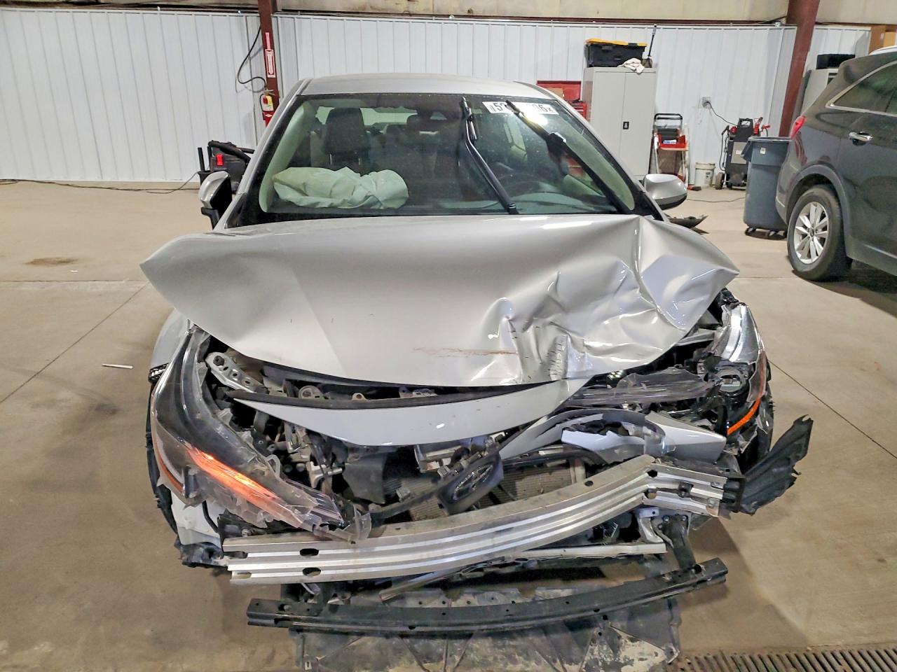 2021 TOYOTA COROLLA LE photo 9