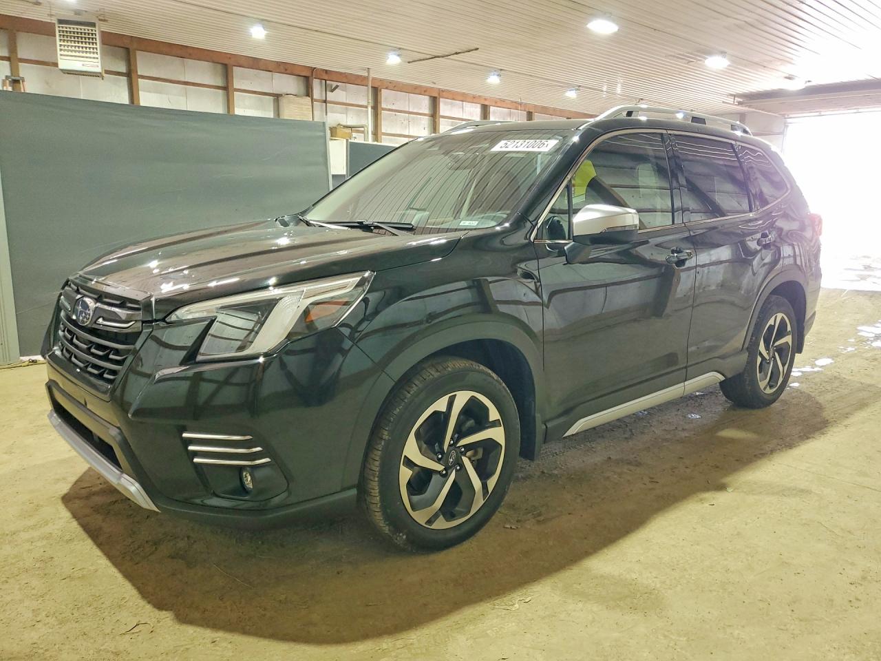 2022 SUBARU FORESTER