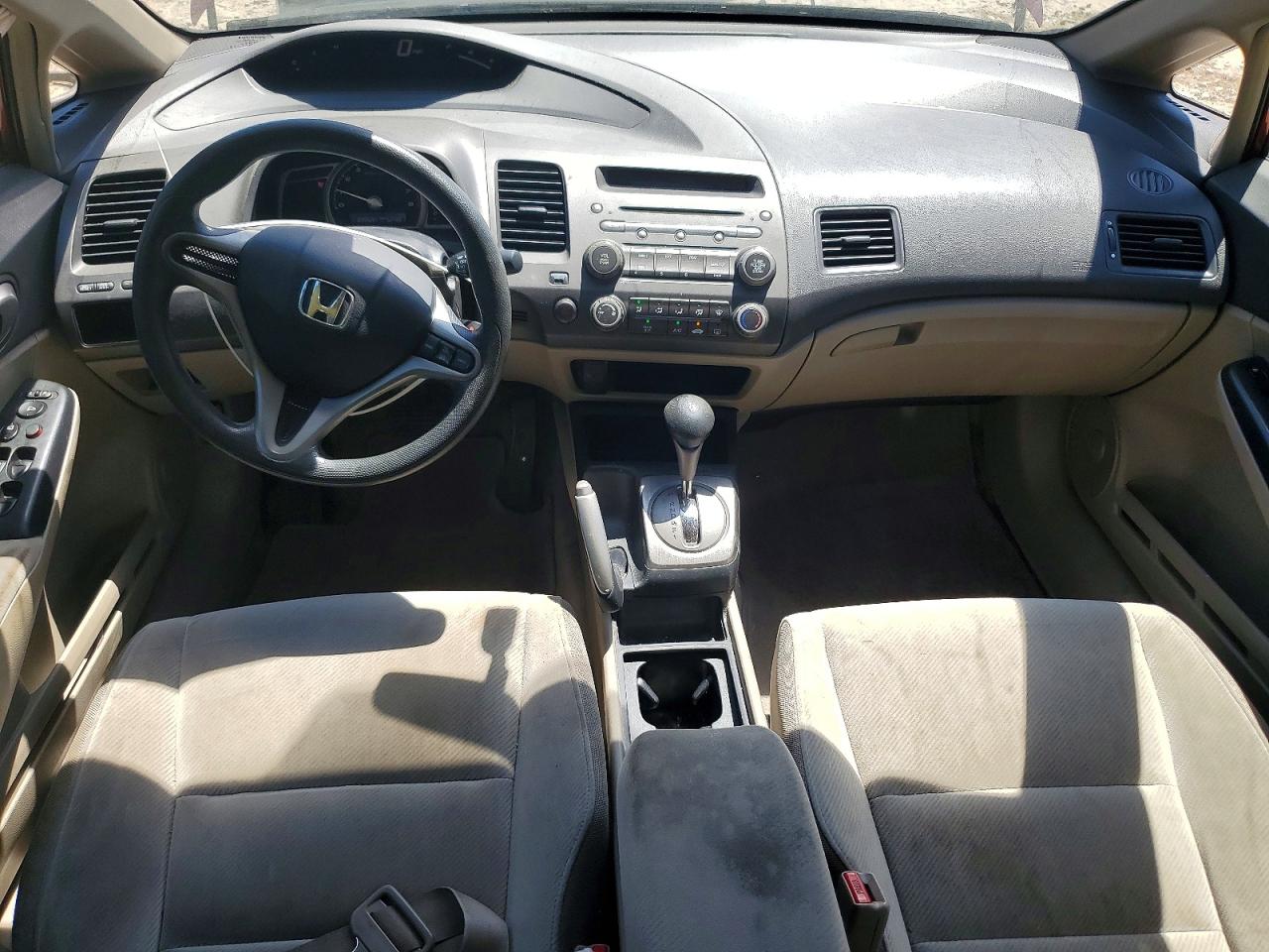 2011 HONDA CIVIC LX photo 8