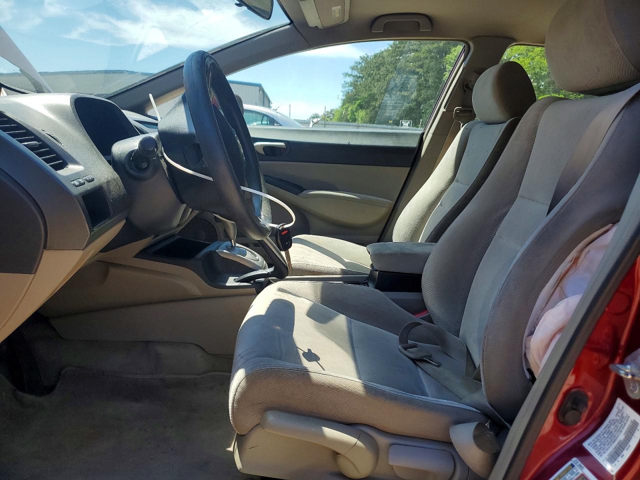 2011 HONDA CIVIC LX photo 7