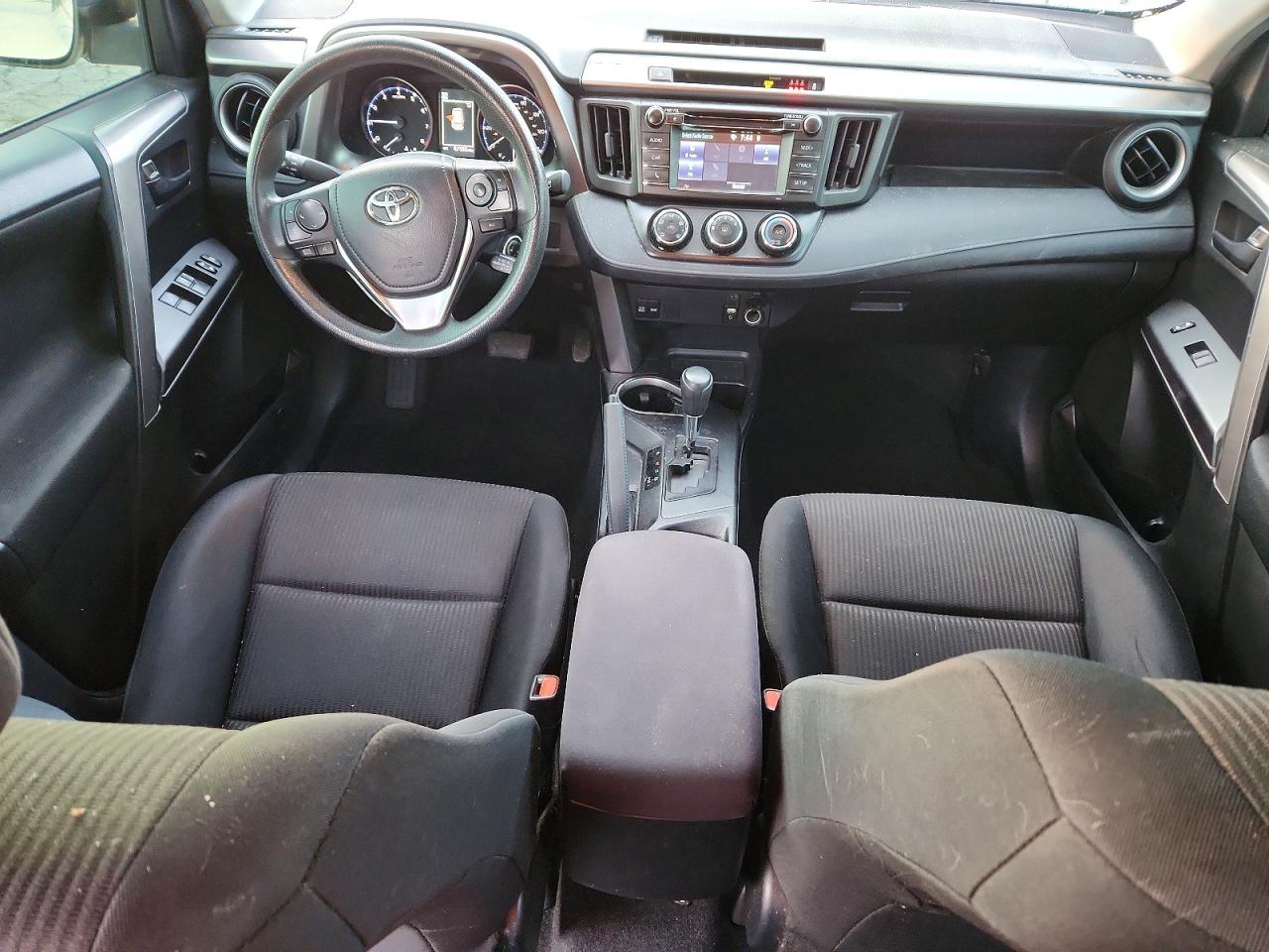 2017 TOYOTA RAV4 LE photo 15