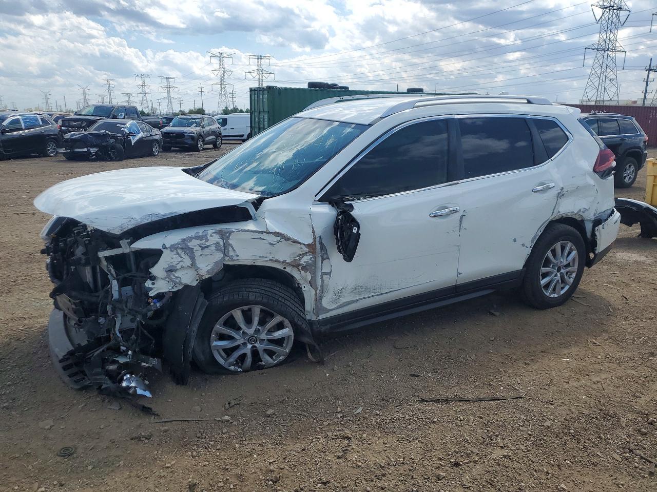 2017 NISSAN ROGUE