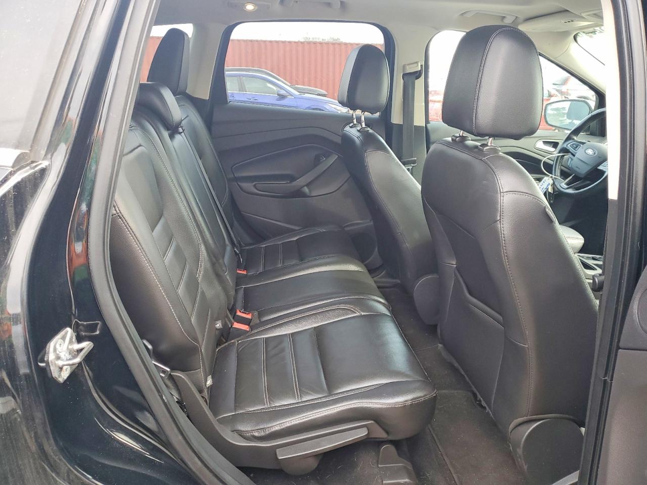 2017 FORD ESCAPE TITANIUM photo 31