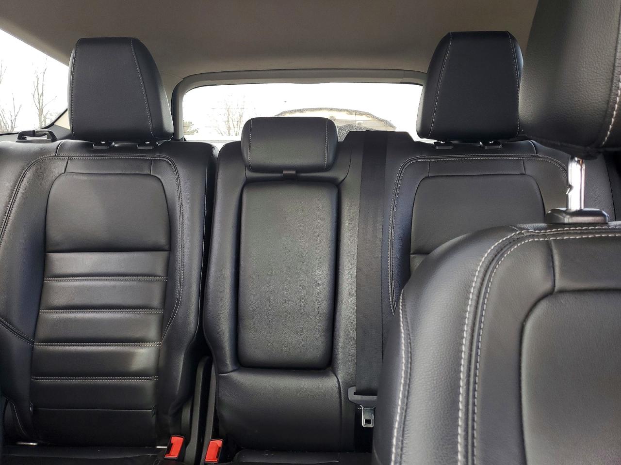 2017 FORD ESCAPE TITANIUM photo 28