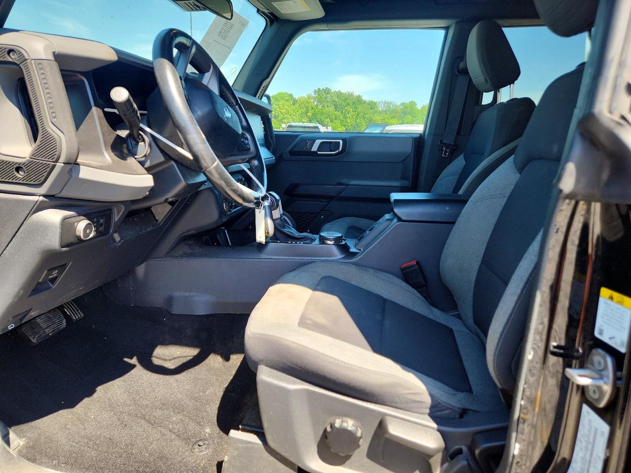 2022 FORD BRONCO BASE photo 19
