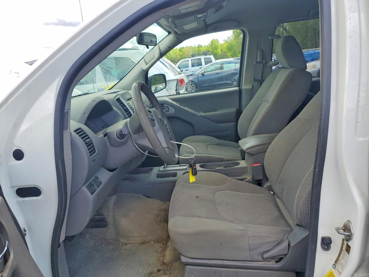 2018 NISSAN FRONTIER SV photo 13