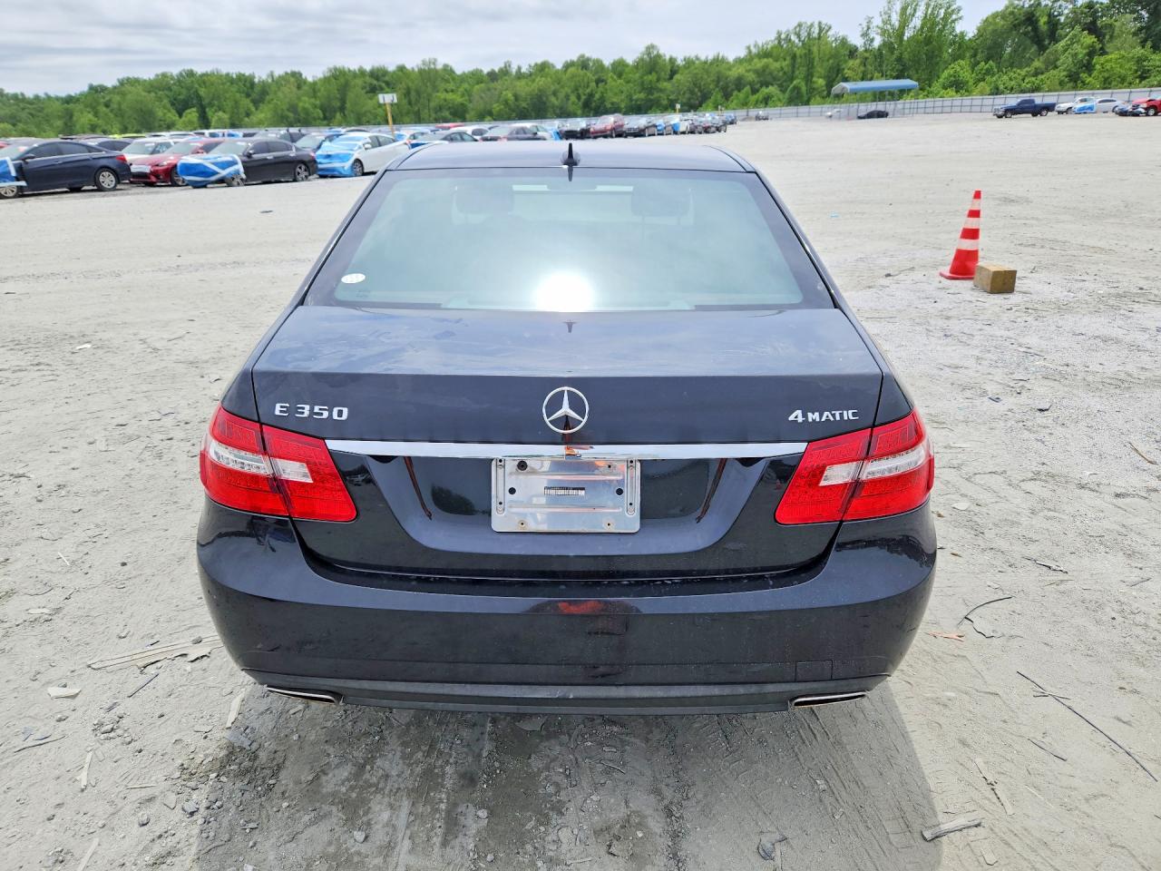 2010 MERCEDES-BENZ E 350 4MATIC photo 11