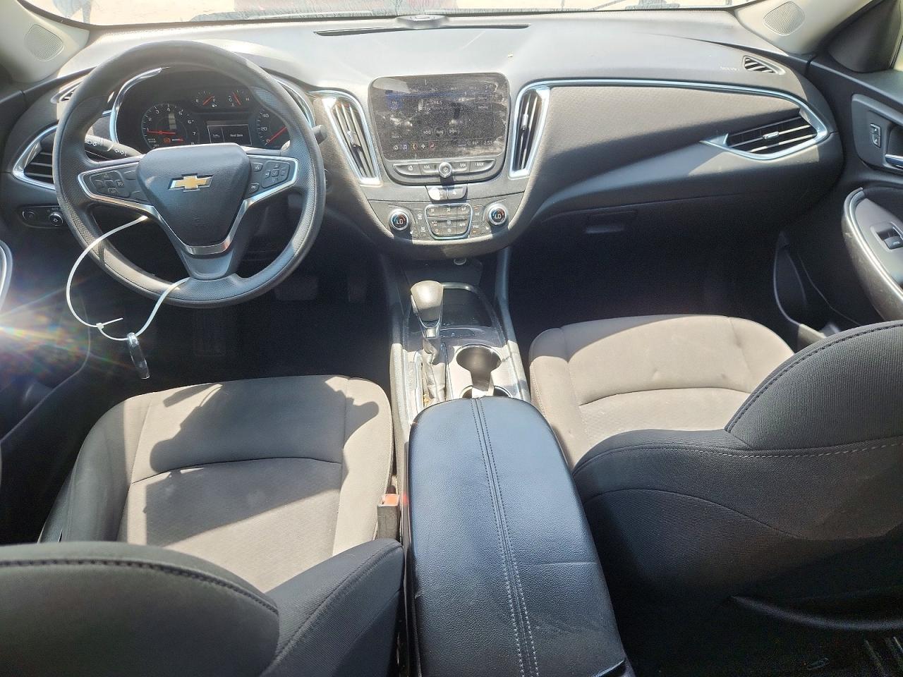 2021 CHEVROLET MALIBU LT photo 8