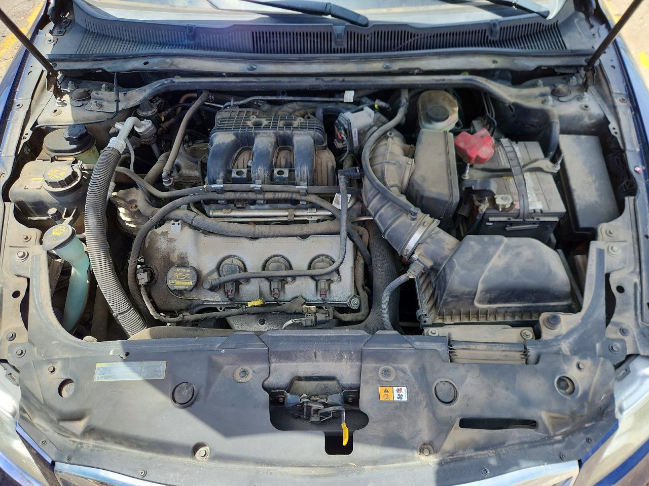 2011 FORD TAURUS LIMITED photo 21