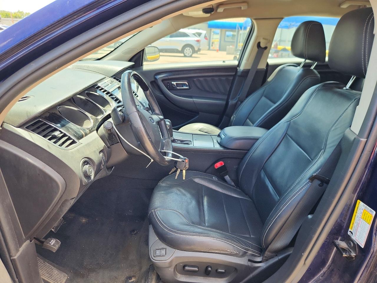 2011 FORD TAURUS LIMITED photo 13