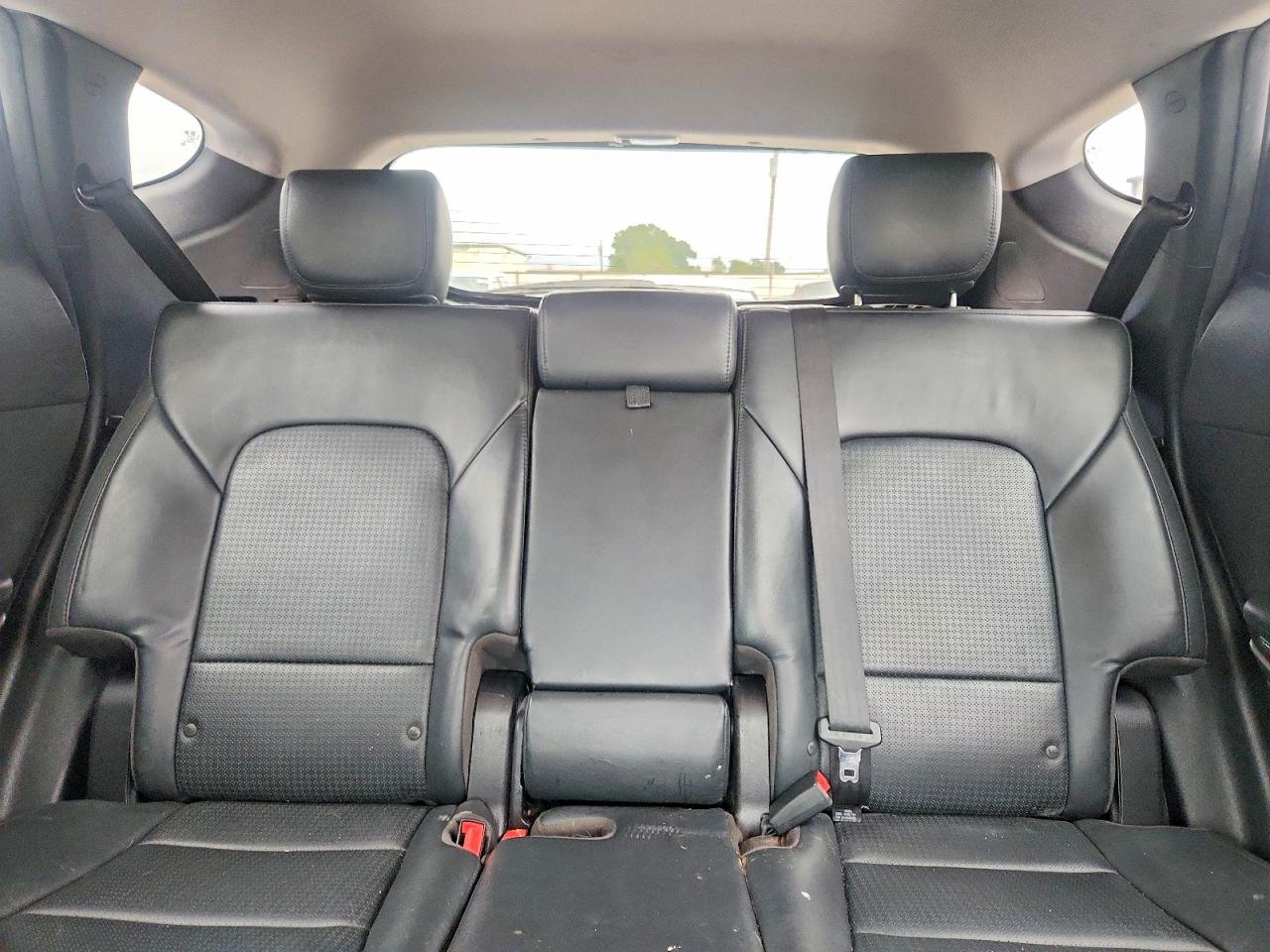 2015 HYUNDAI SANTA FE SPORT 2.0T photo 19