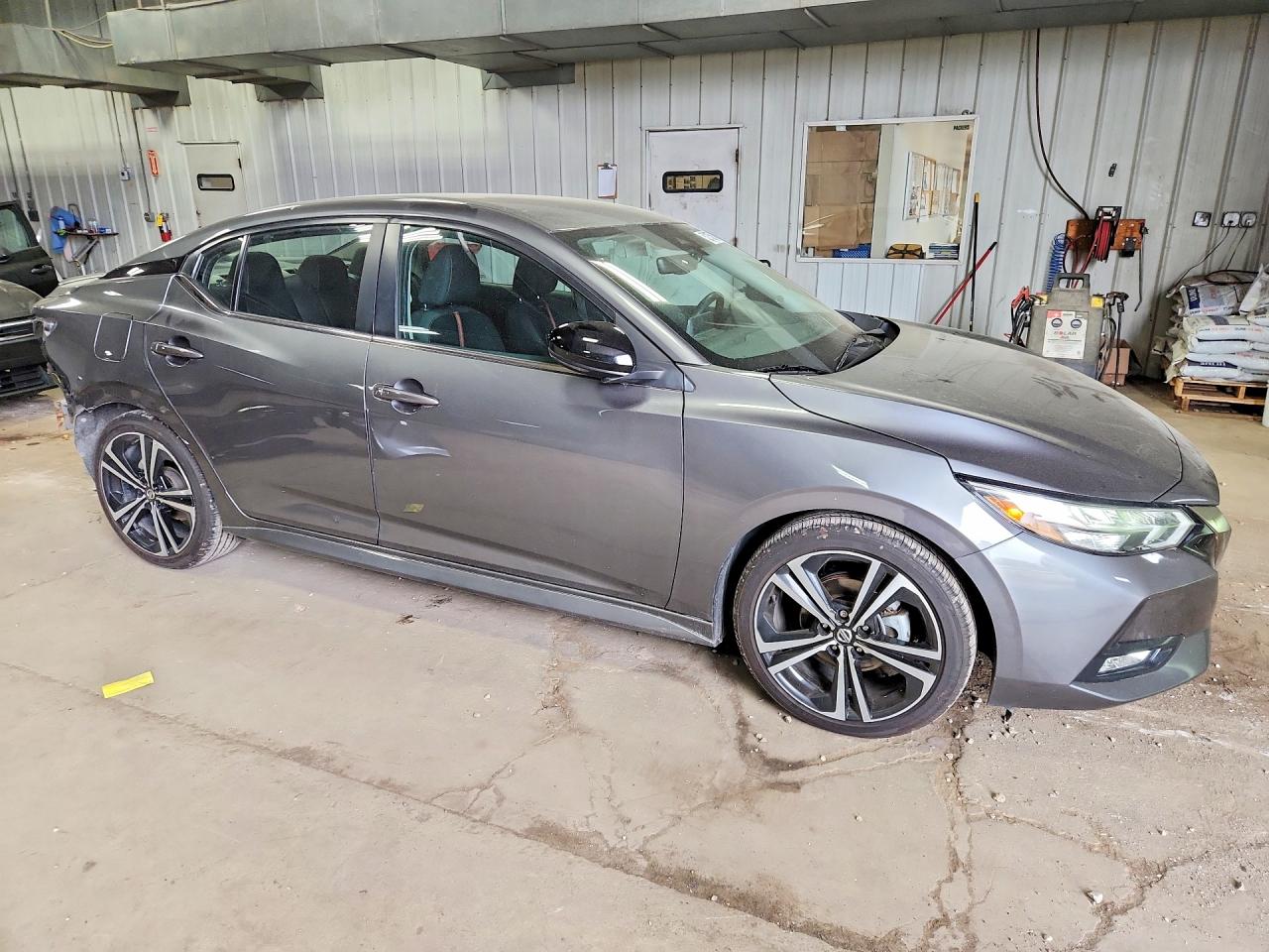 2022 NISSAN SENTRA SR photo 7