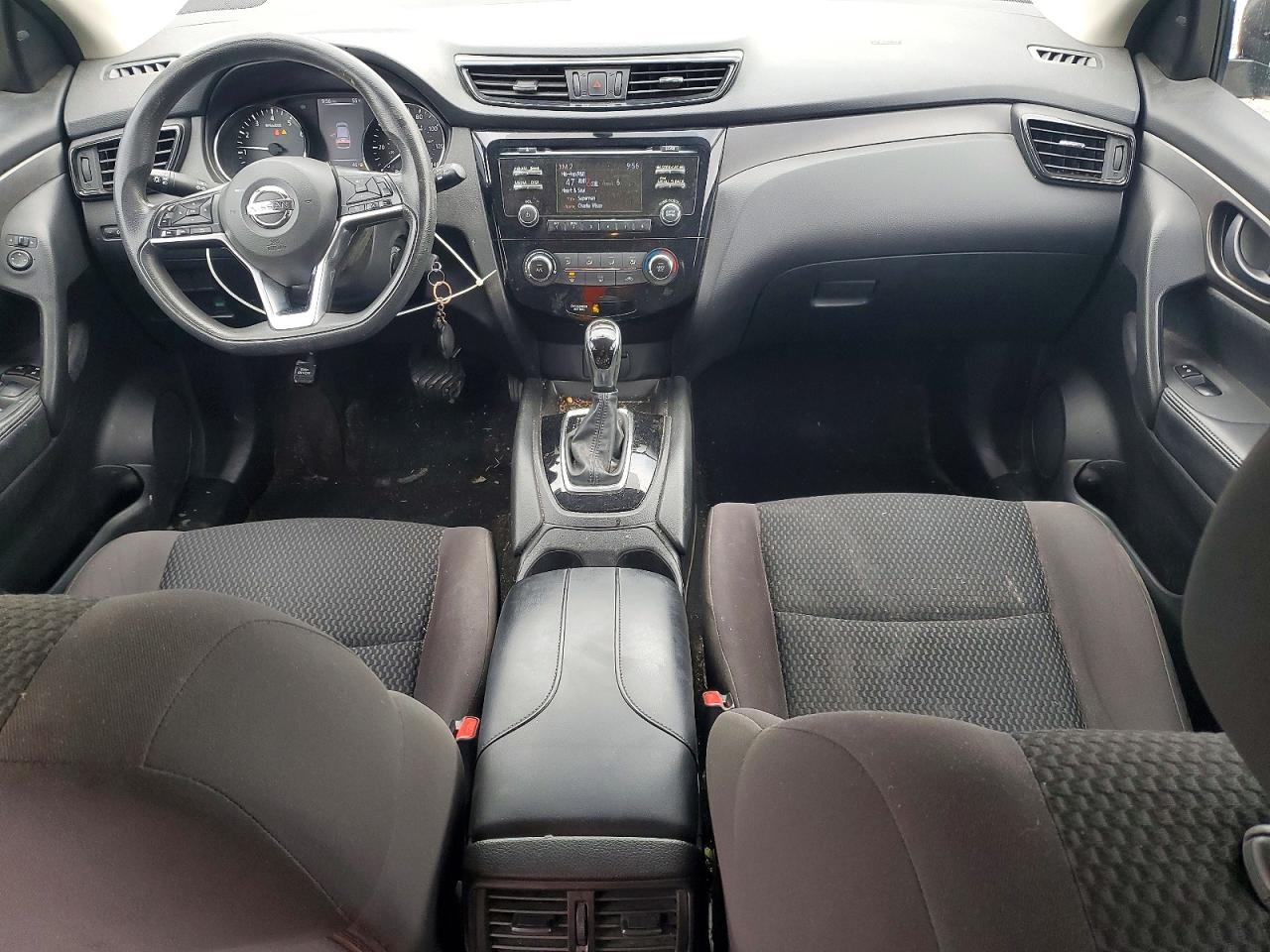 2018 NISSAN ROGUE SPORT S photo 15