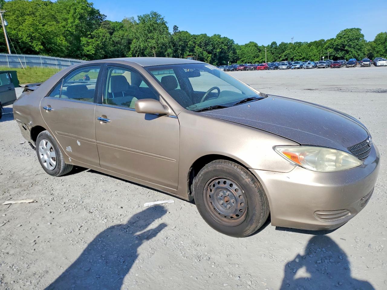 2004 TOYOTA CAMRY LE photo 7
