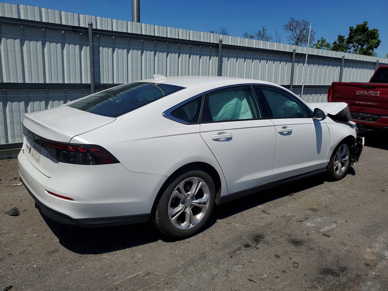 2025 HONDA ACCORD LX photo 5