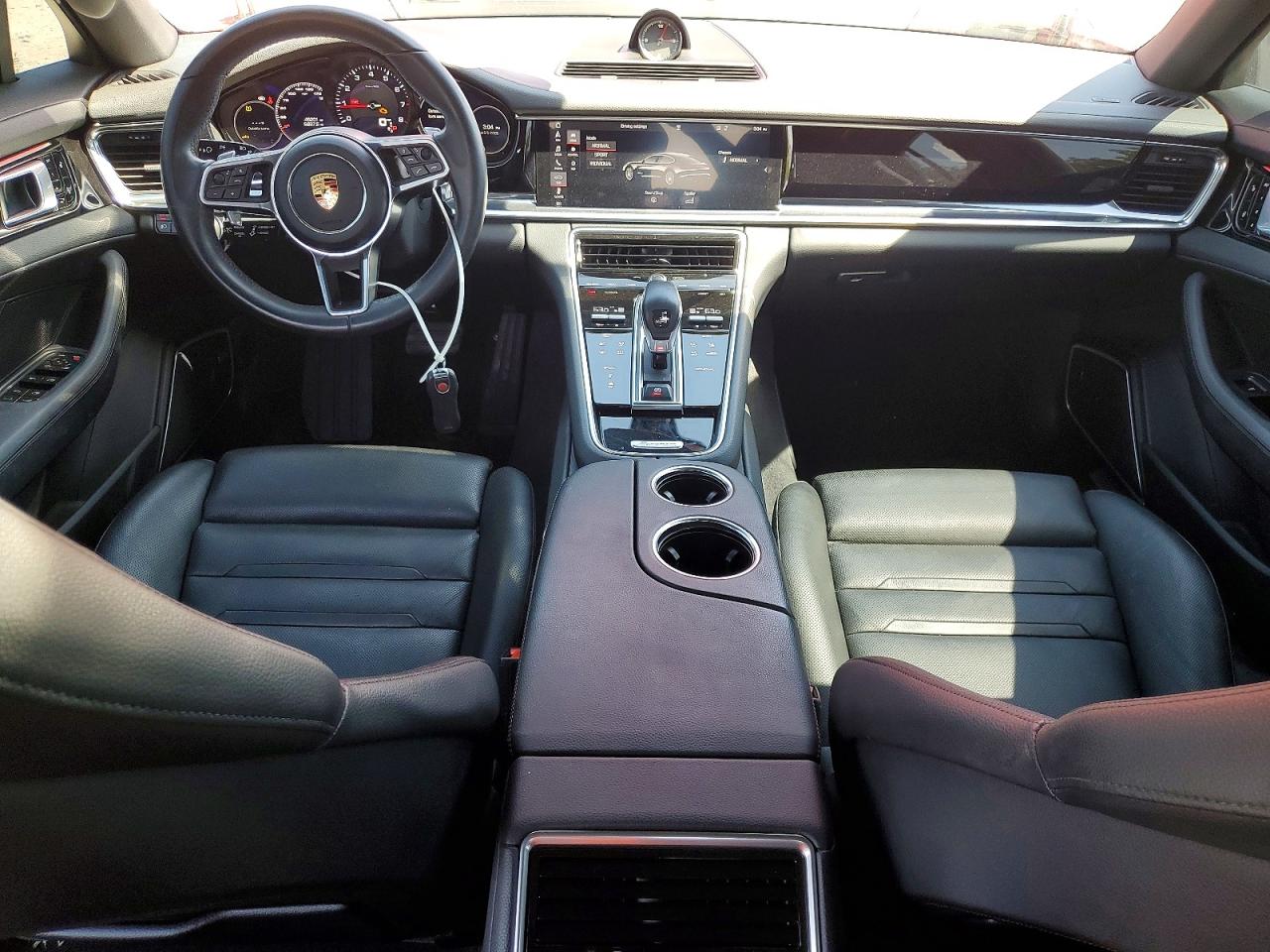 2018 PORSCHE PANAMERA 4 photo 22