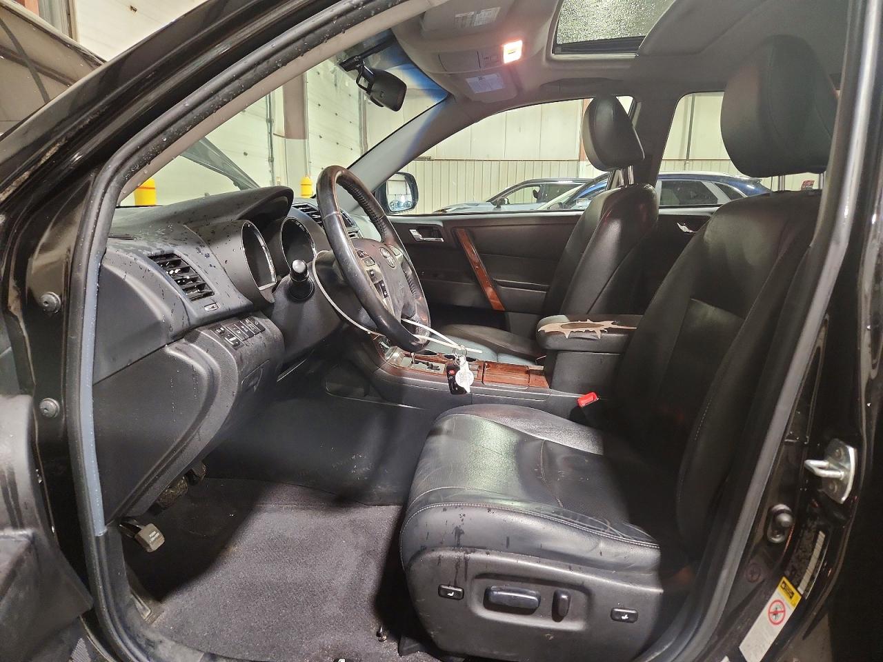 2013 TOYOTA HIGHLANDER LIMITED photo 19