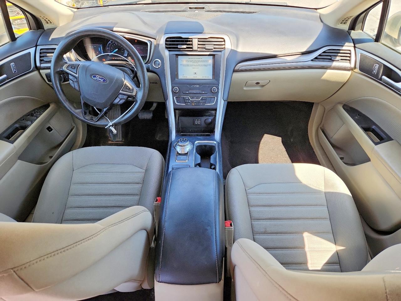 2019 FORD FUSION SE photo 22