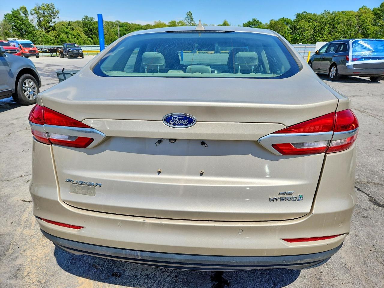 2019 FORD FUSION SE photo 16