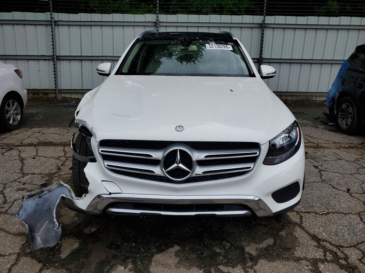 2017 MERCEDES-BENZ GLC 300 photo 9