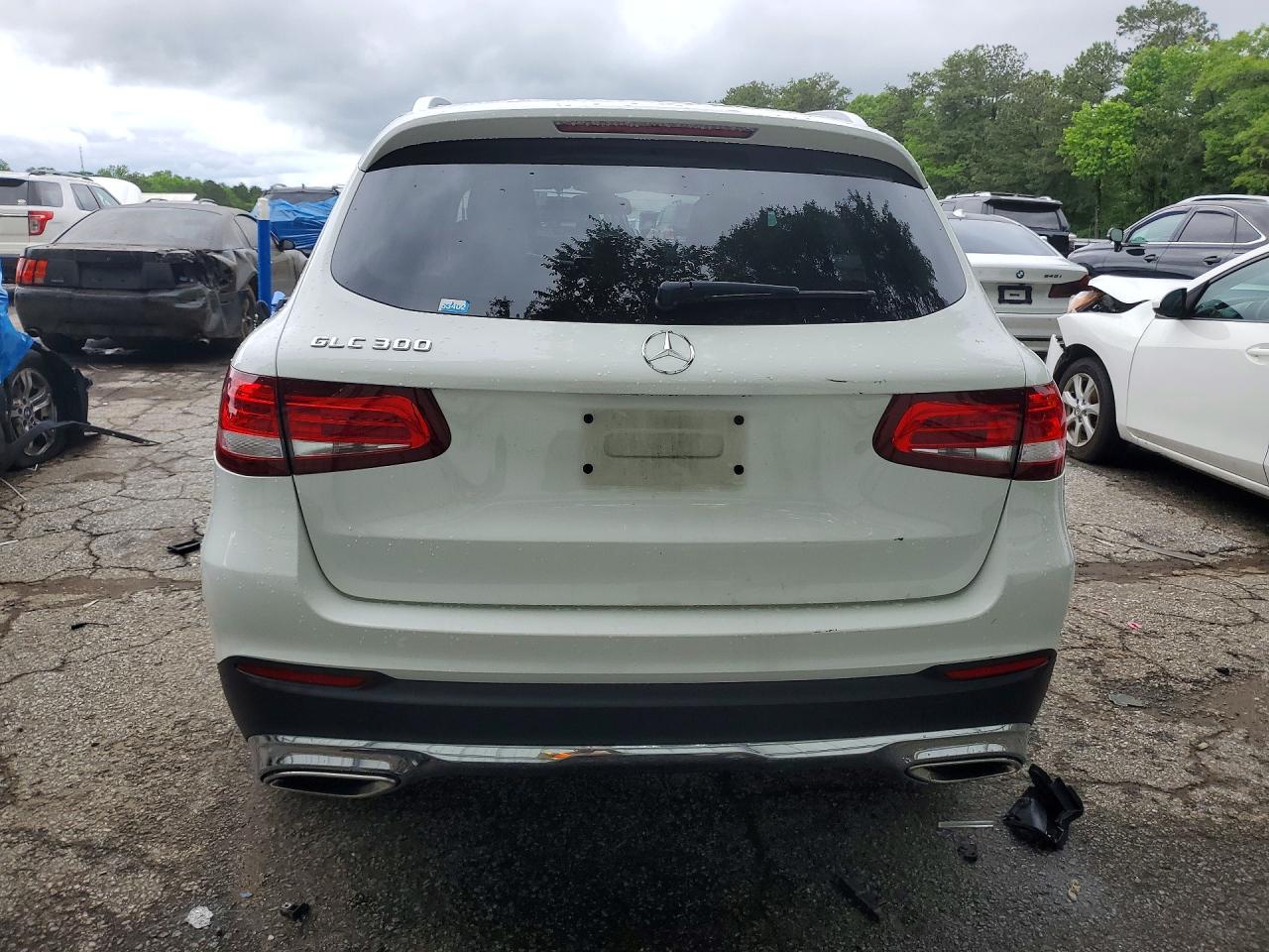2017 MERCEDES-BENZ GLC 300 photo 11