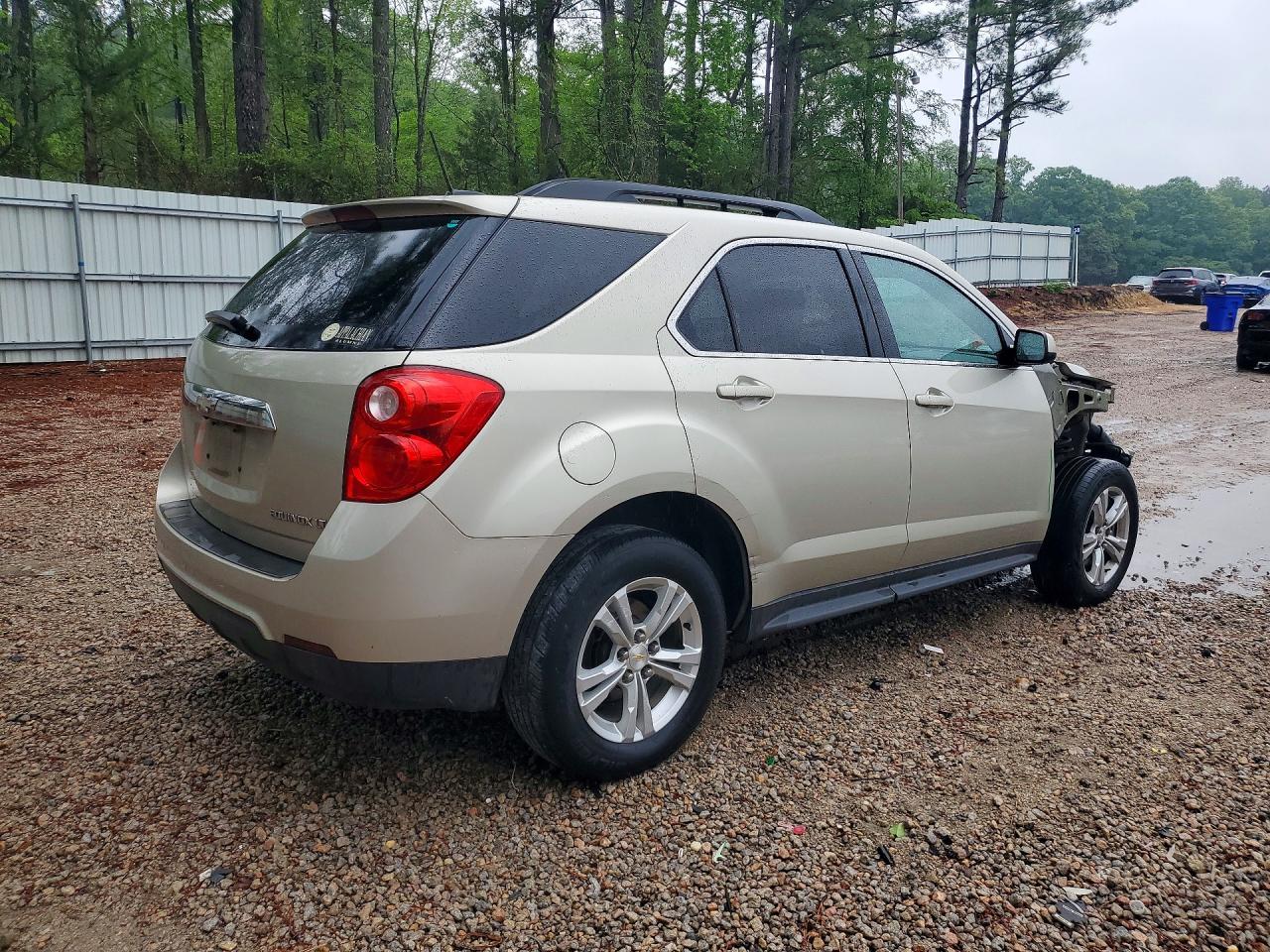 2015 CHEVROLET EQUINOX LT photo 5