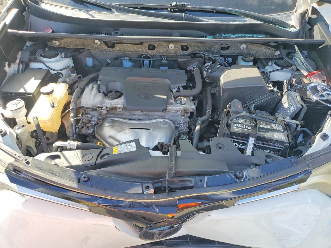 2016 TOYOTA RAV4 XLE photo 34