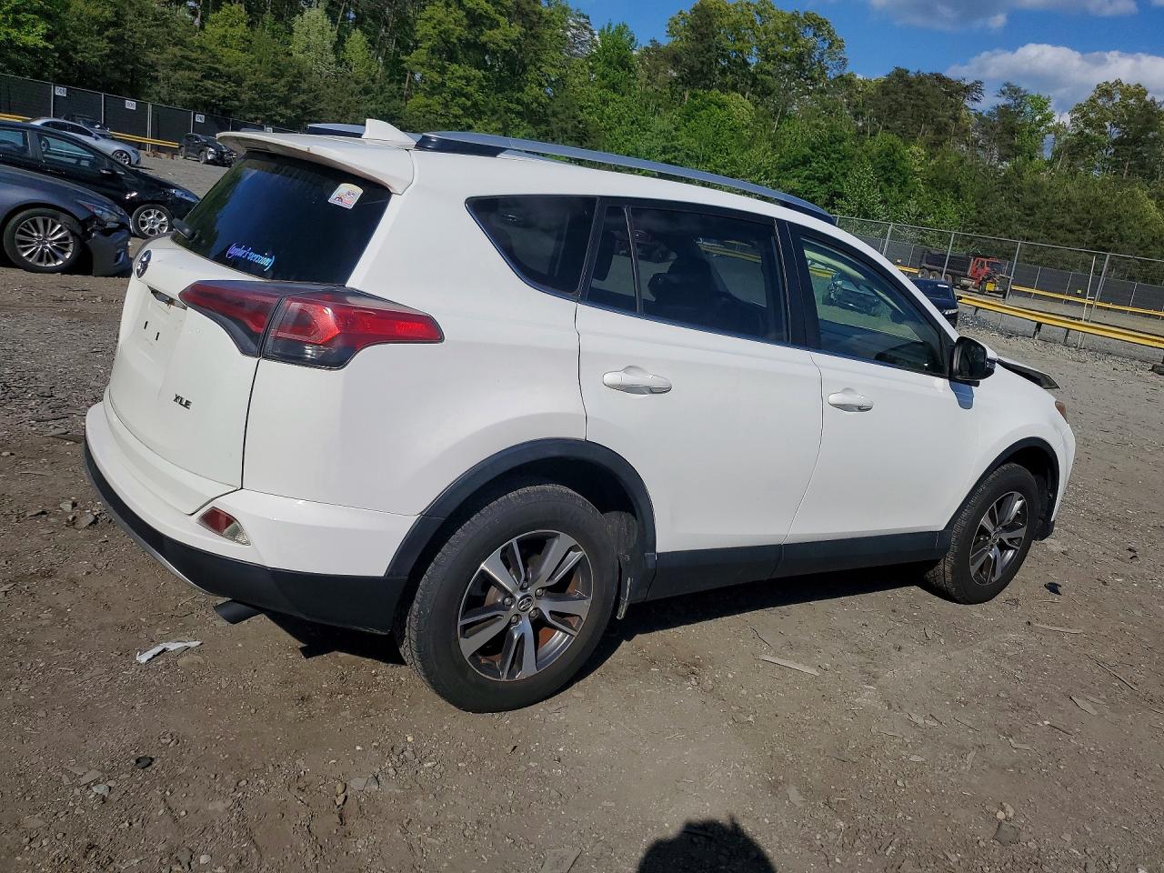 2016 TOYOTA RAV4 XLE photo 7