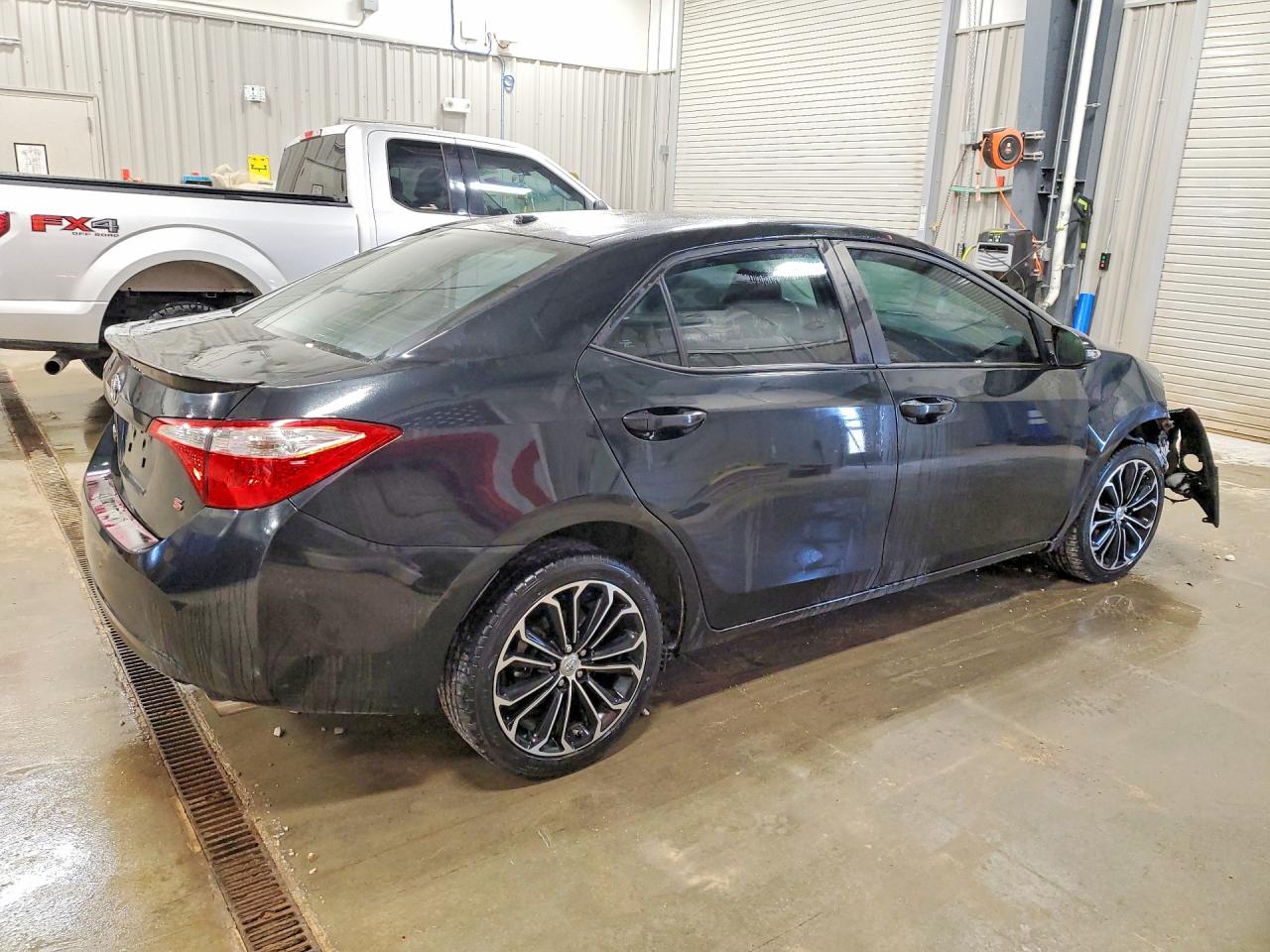 2014 TOYOTA COROLLA S PREMIUM photo 3