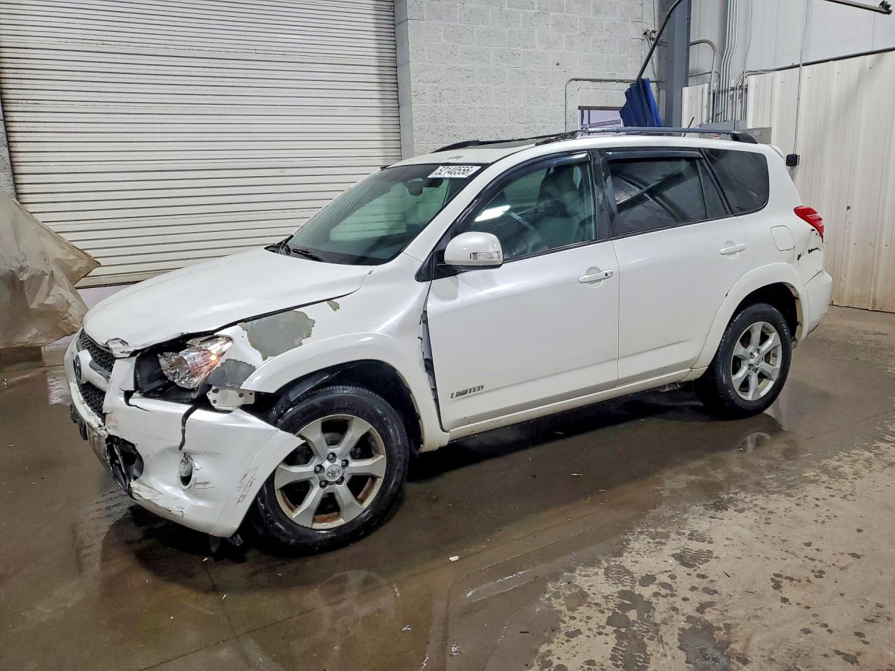 2012 TOYOTA RAV4