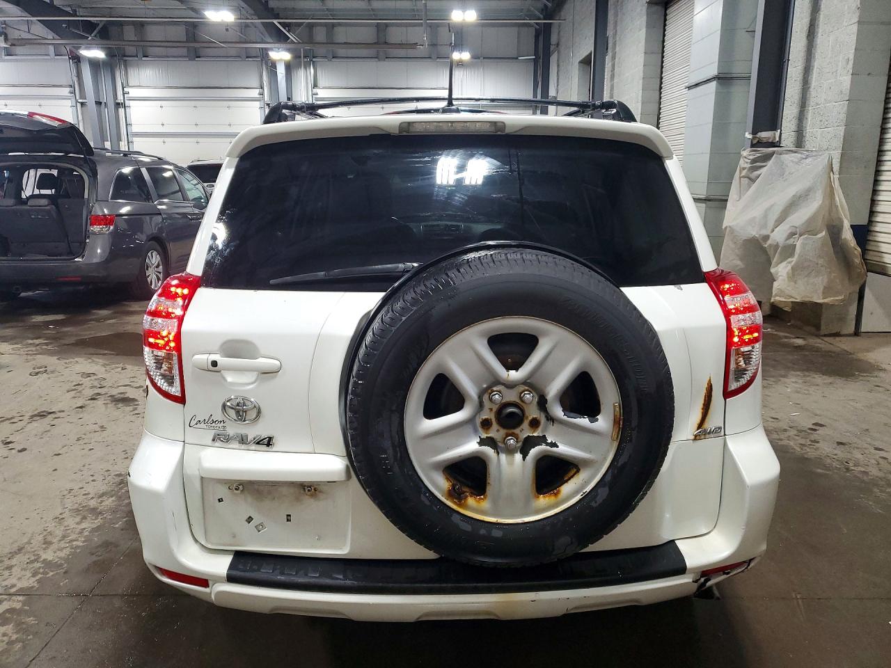 2012 TOYOTA RAV4 LIMITED photo 16