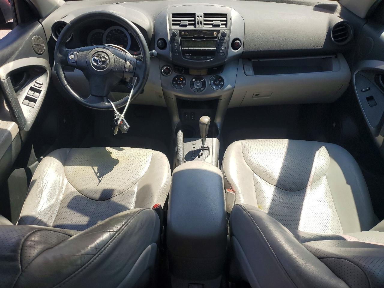 2010 TOYOTA RAV4 LIMITED photo 15