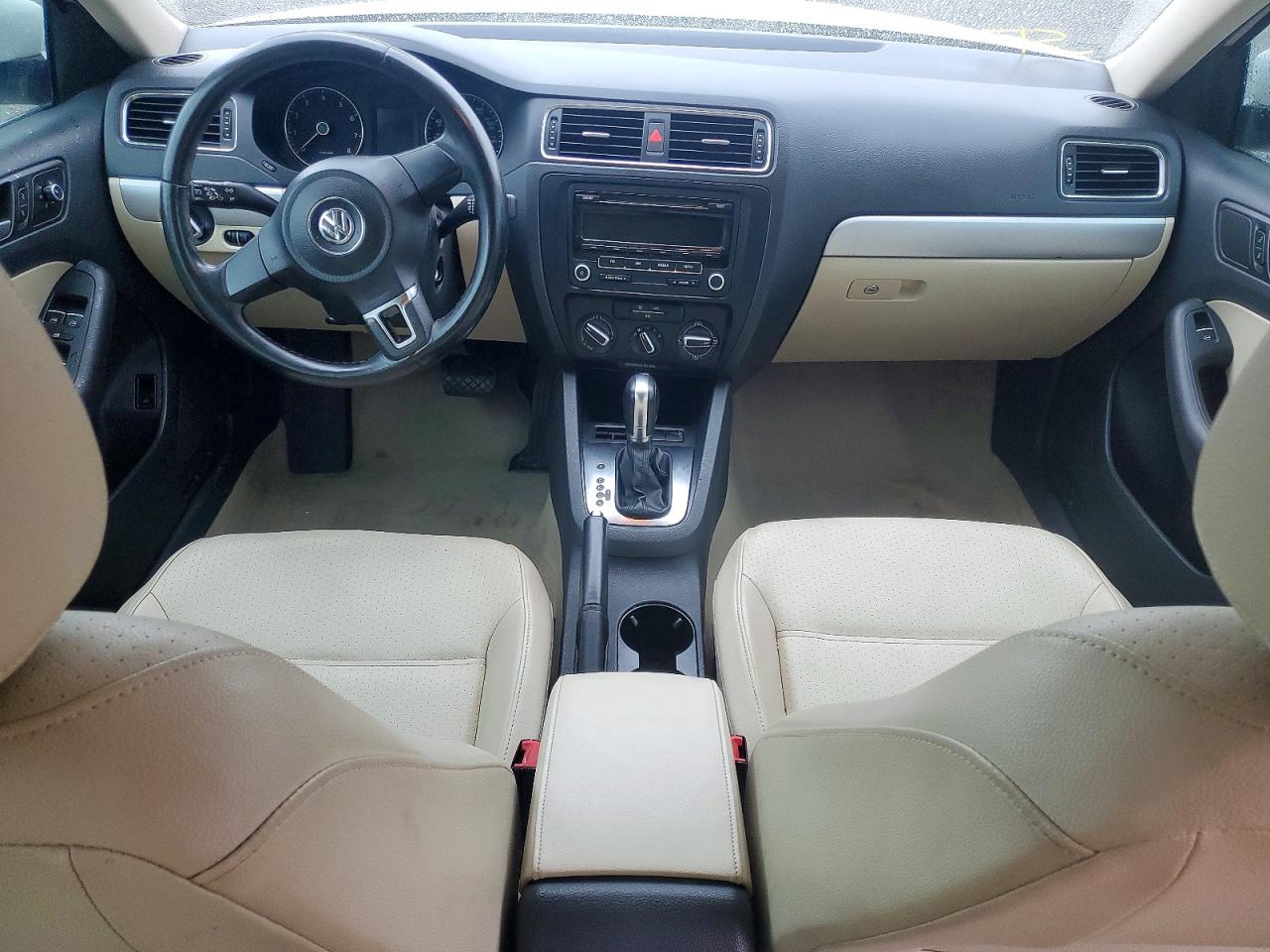 2013 VOLKSWAGEN JETTA SE photo 8