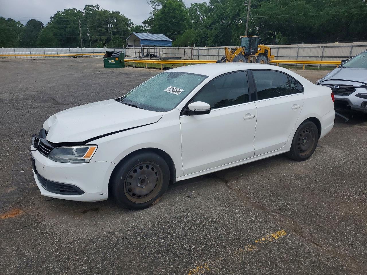 2013 VOLKSWAGEN JETTA